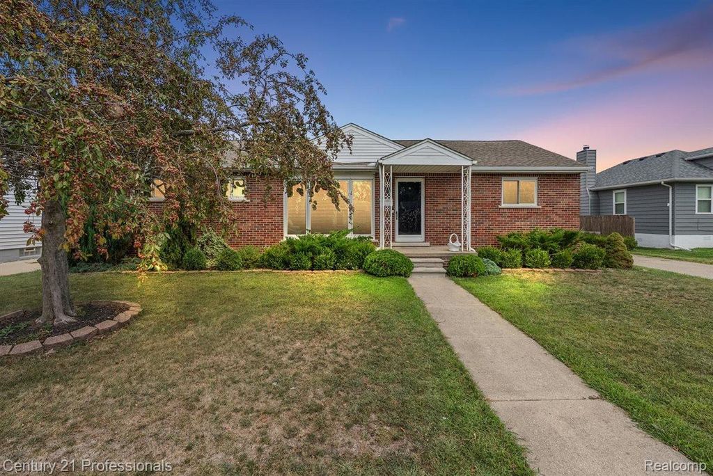 22525 Saint Gertrude Street, St. Clair Shores city