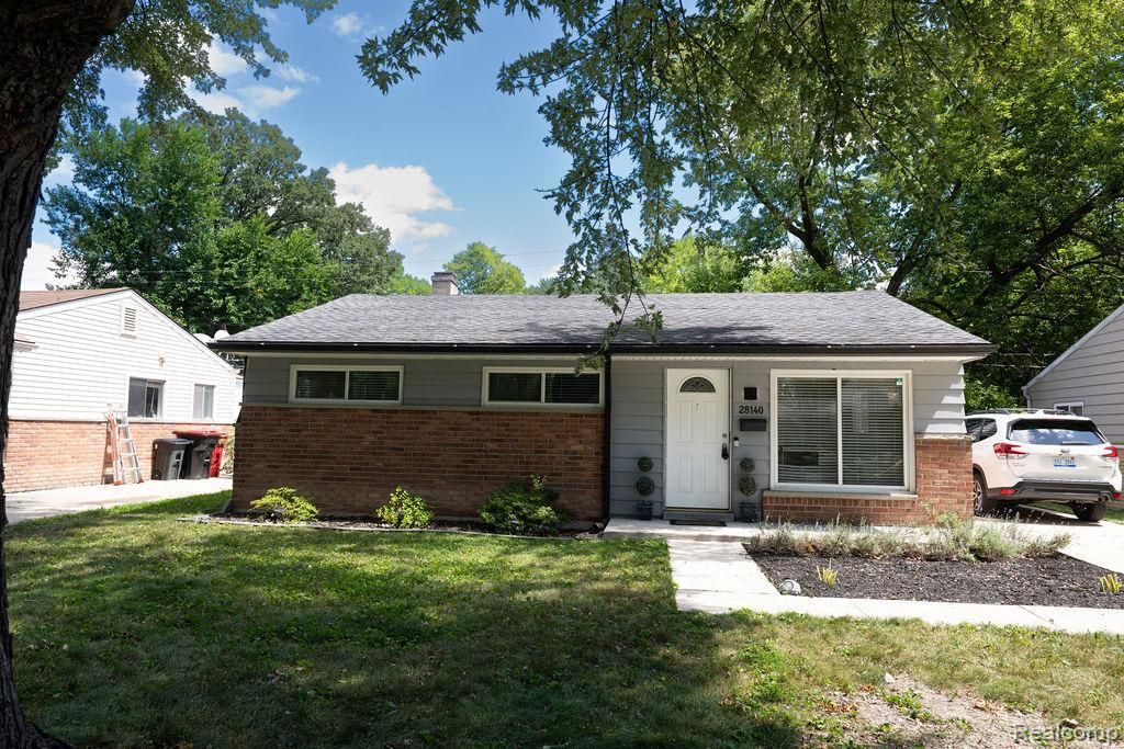 28140 Everett Street, Southfield city