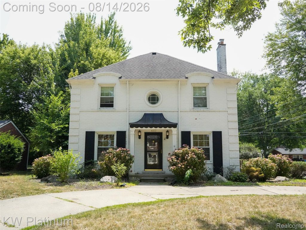 657 Hawthorne Road, Grosse Pointe Woods city