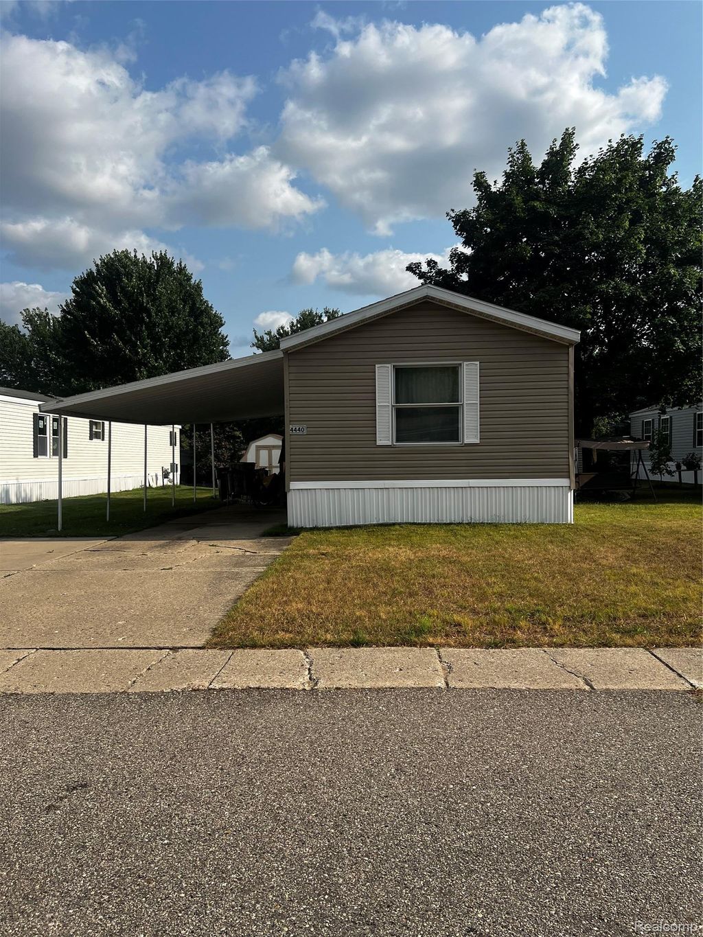 4440 Overlook Terrace Se, Kentwood city