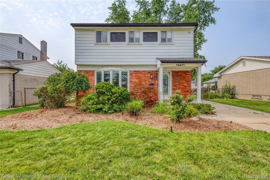 14271 Elgin Street, Oak Park city