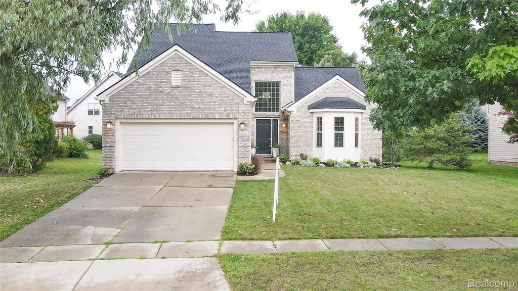 766 Pembroke Drive, Saline city