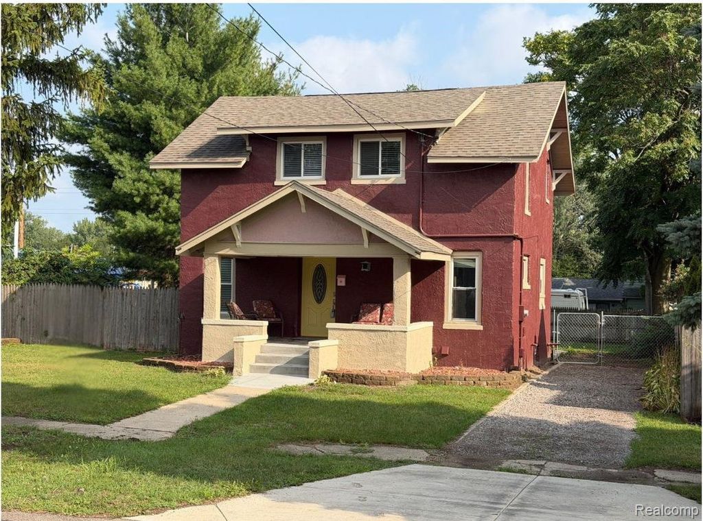 107 2nd Street, Fenton city