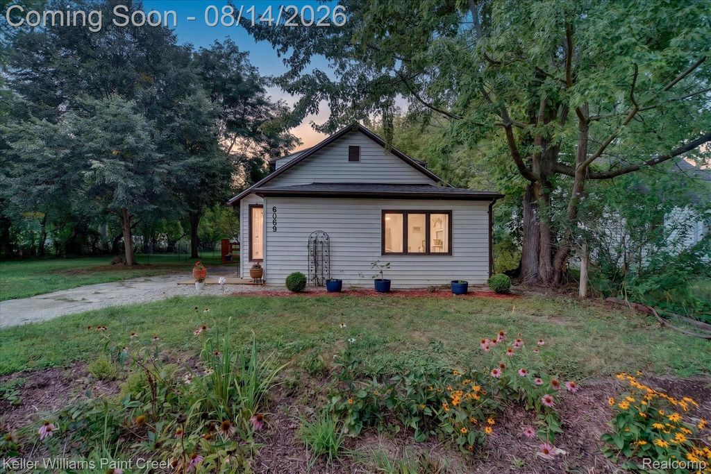 6089 Hardy Avenue, Meridian charter township
