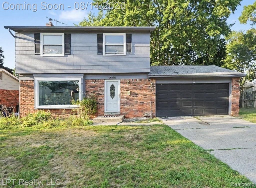 36528 Fairchild Street, Westland city