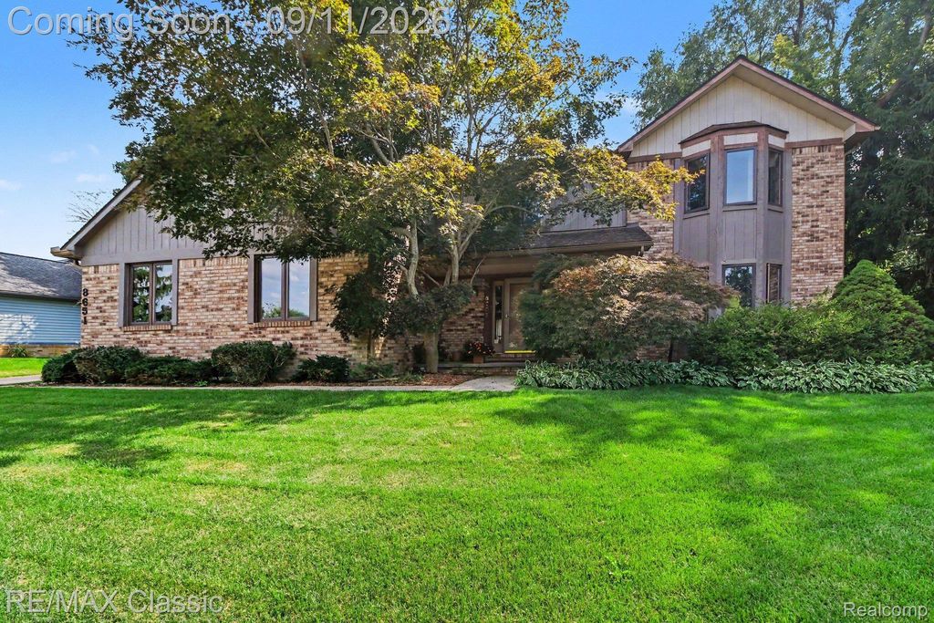 8651 Brazos Court, White Lake