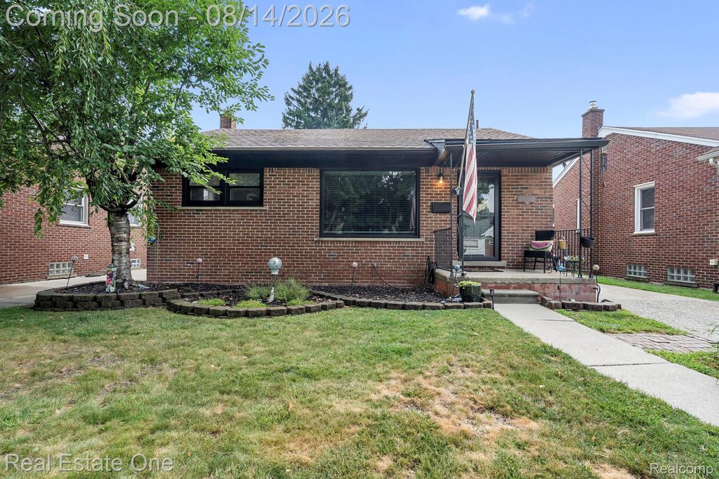9381 Fox Avenue, Allen Park city