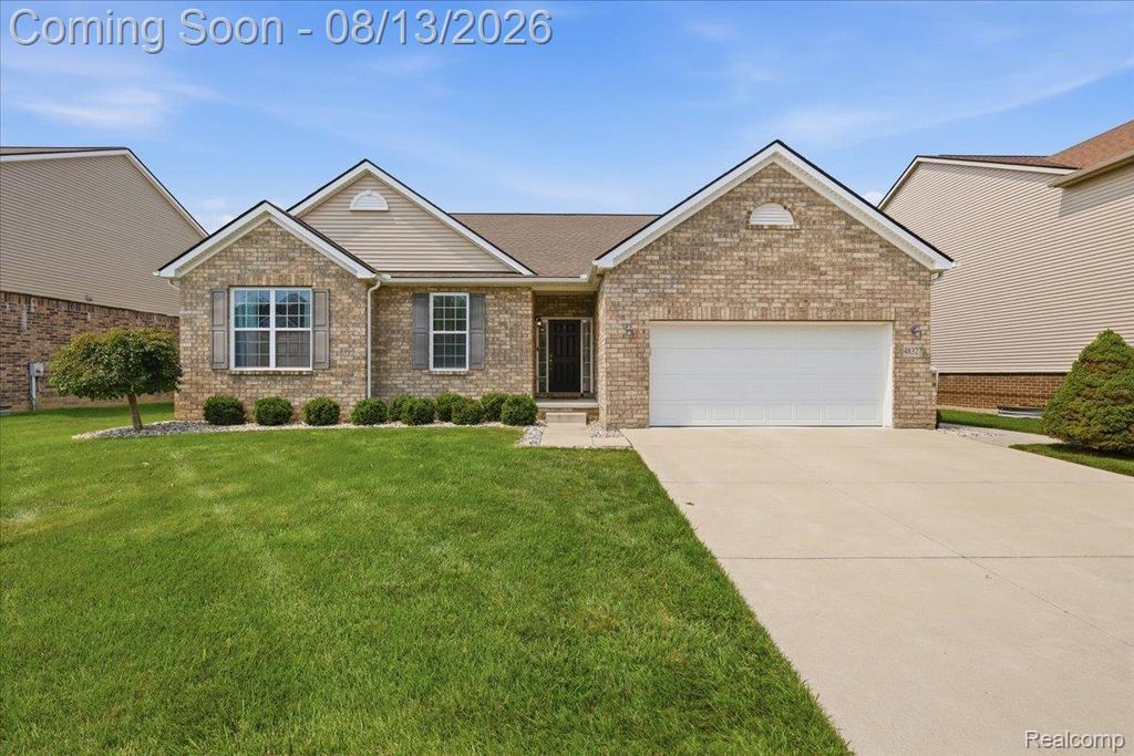 48327 Long Leaf Drive, Macomb township