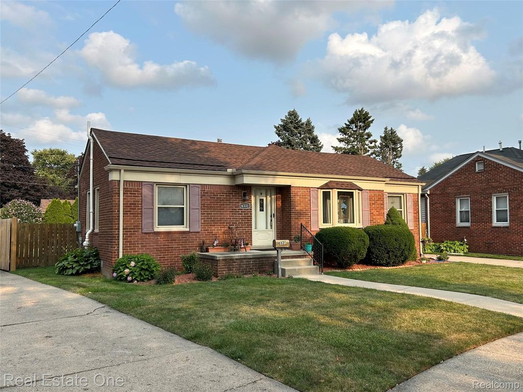 6331 Buckingham Avenue, Allen Park city