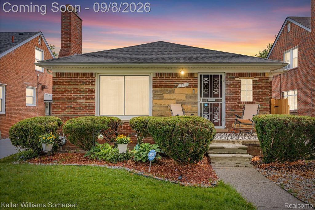 18710 Lesure Street, Detroit city