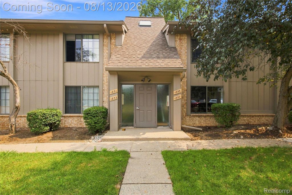 1855 Meadow Dale Court 18, Rochester Hills city