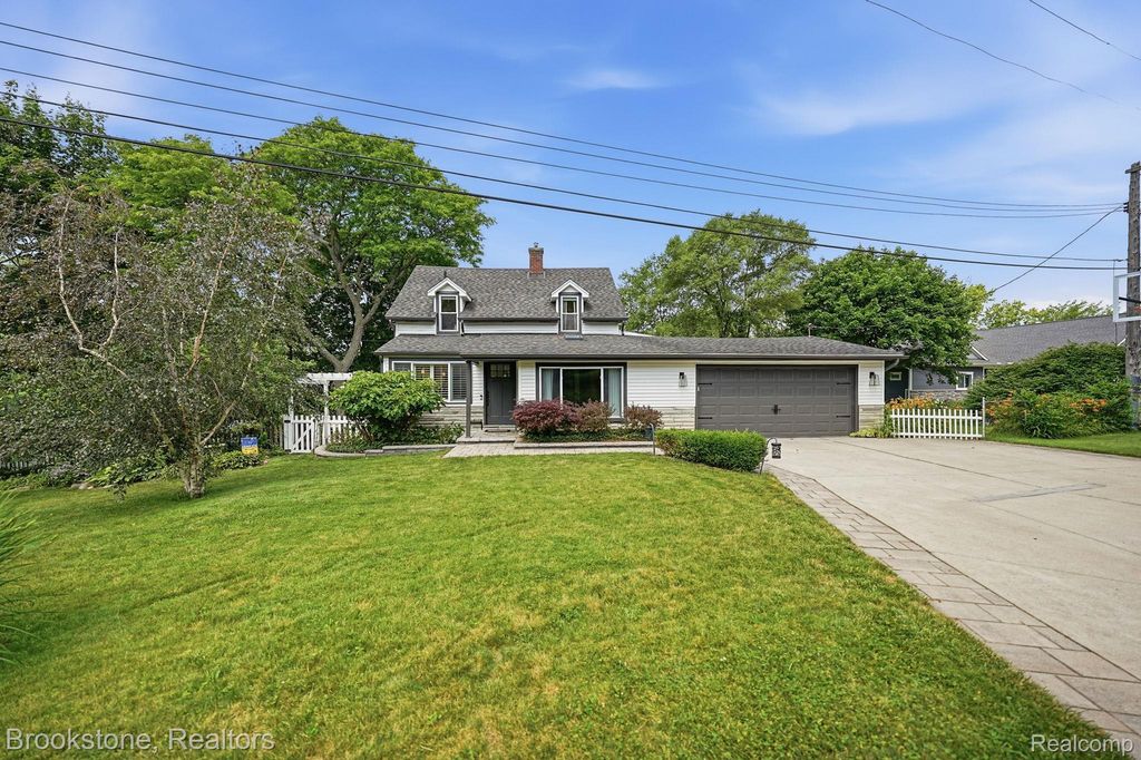 4174 Meyers Road, Independence charter township