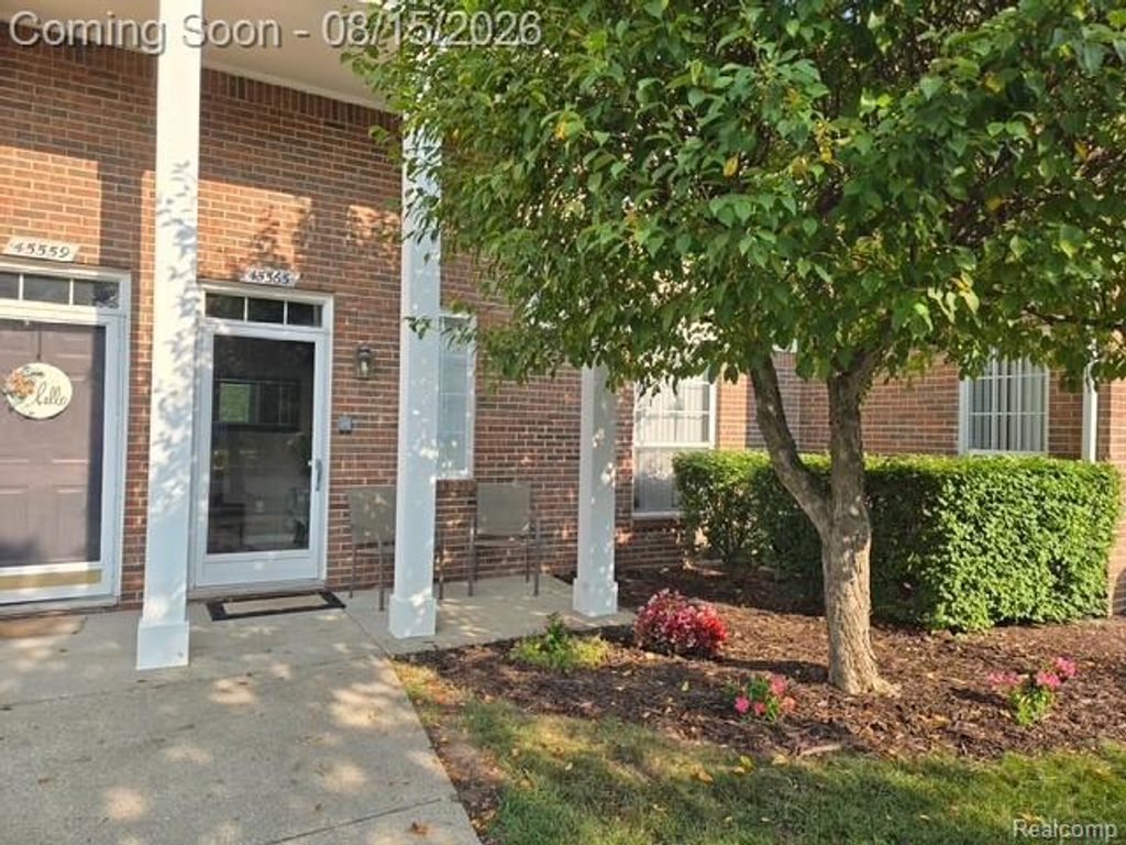 45565 Heather Ridge Drive, Macomb