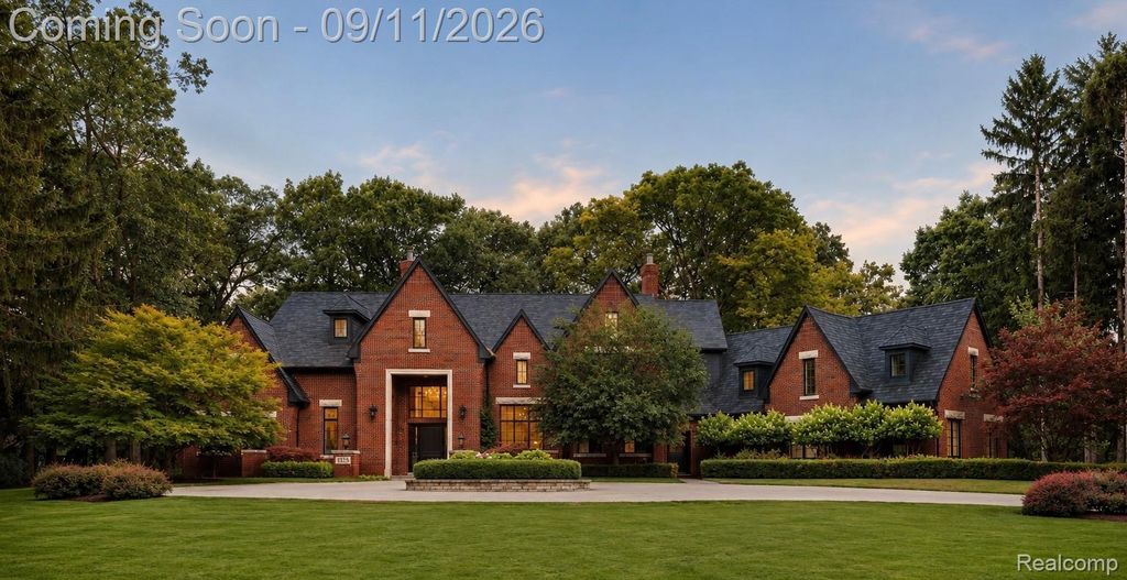 31235 Woodside Drive, Franklin