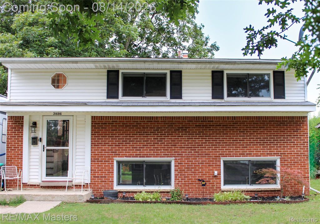 31686 Hazel Street, Rockwood city