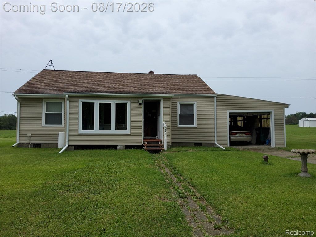 5580 Hollow Corners Drive, Dryden township