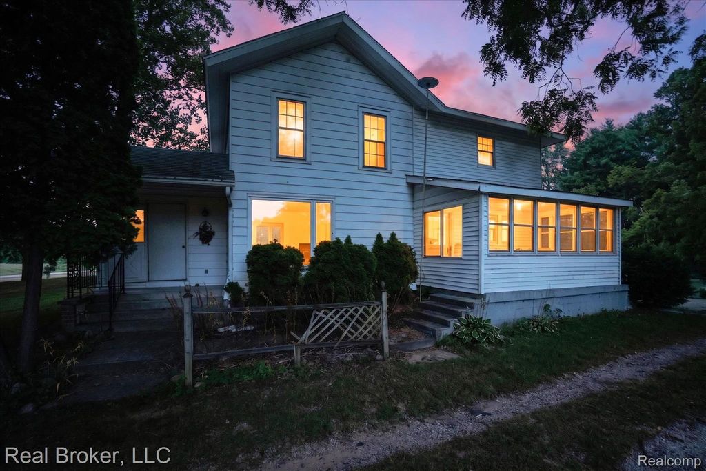 4425 M Drive S, Athens township