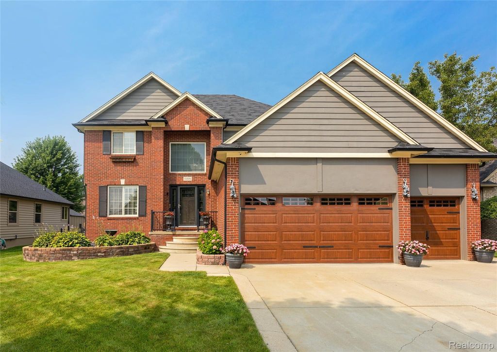 53599 Ashley Drive, New Baltimore city