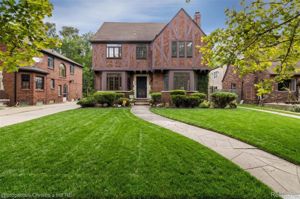 18944 Warrington Drive, Detroit city