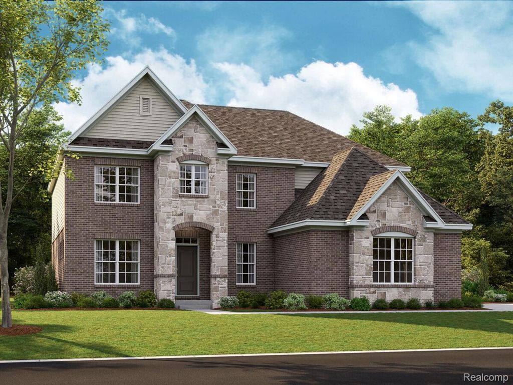 61836 Hevel Lane, Washington township