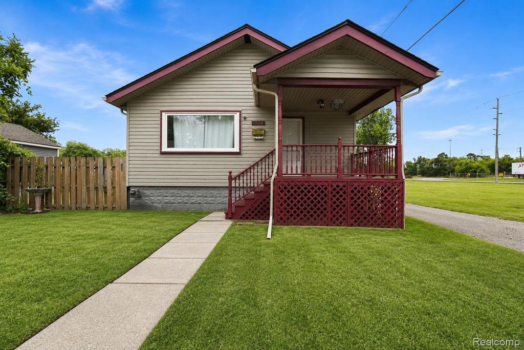 1350 Spencer Street, Ferndale city