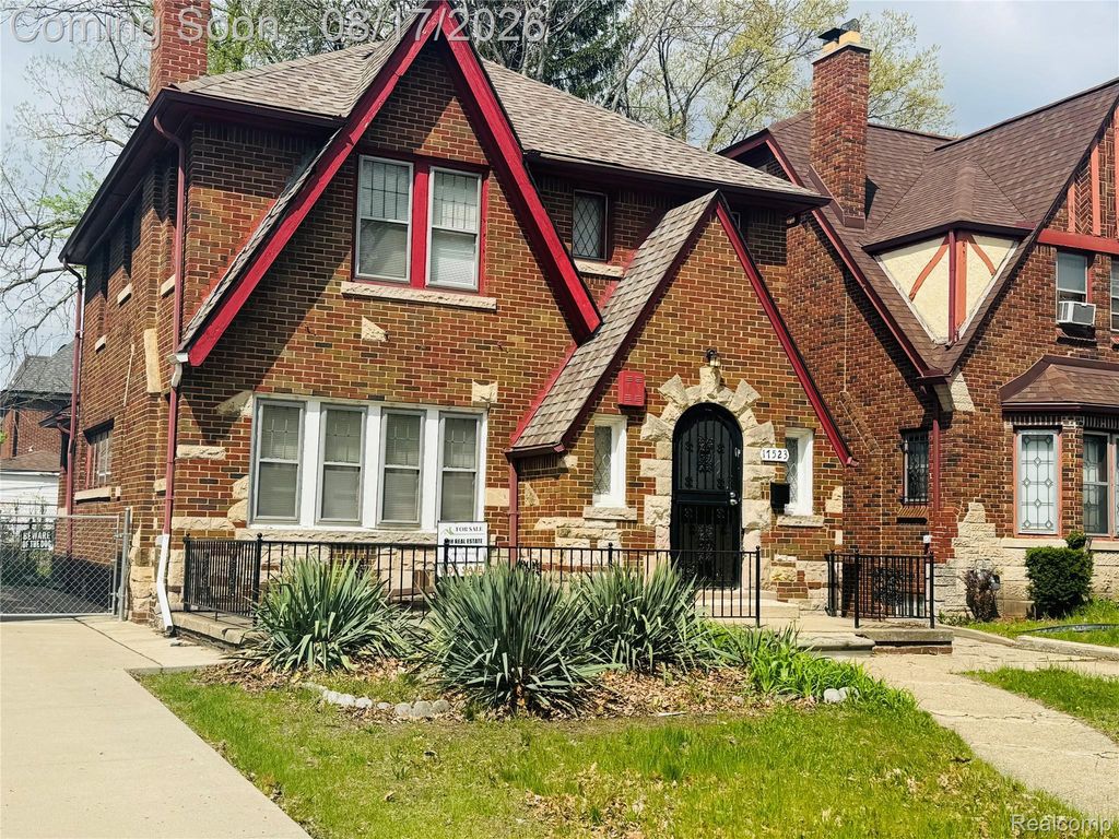17523 Santa Barbara Drive, Detroit city