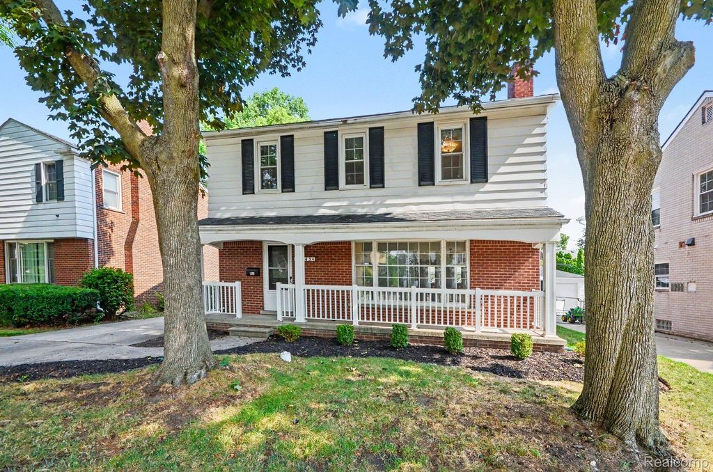 1043 Claremont Street, Dearborn city