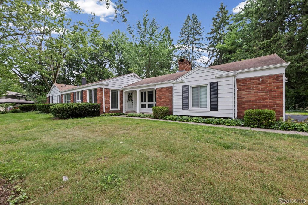 791 Robinhood Circle, Bloomfield Hills city