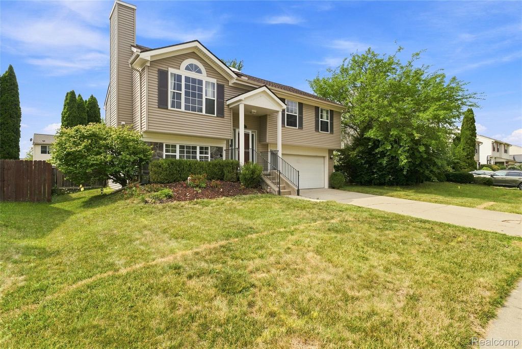 7190 Hogan Drive, Ypsilanti