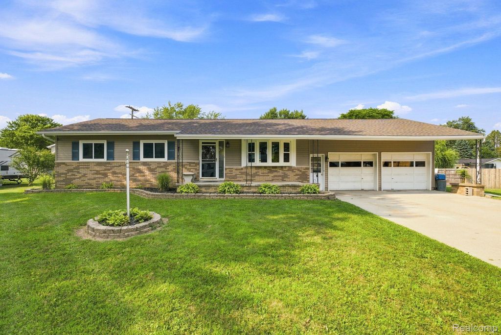 116 Clark Street, Yale city