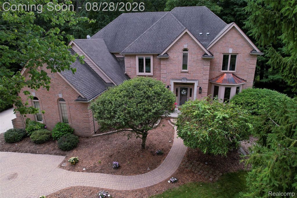 1733 Apple Ridge Court, Rochester Hills city
