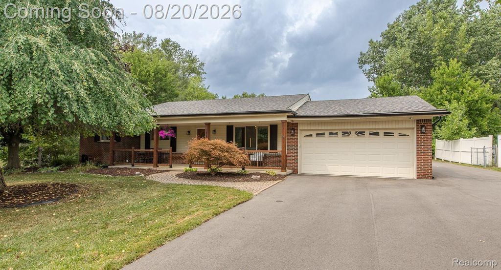 428 Carter Drive, Troy city