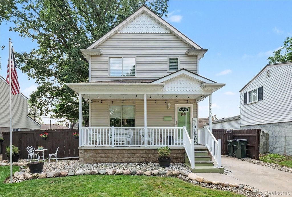 22652 Maxine Street, St. Clair Shores city