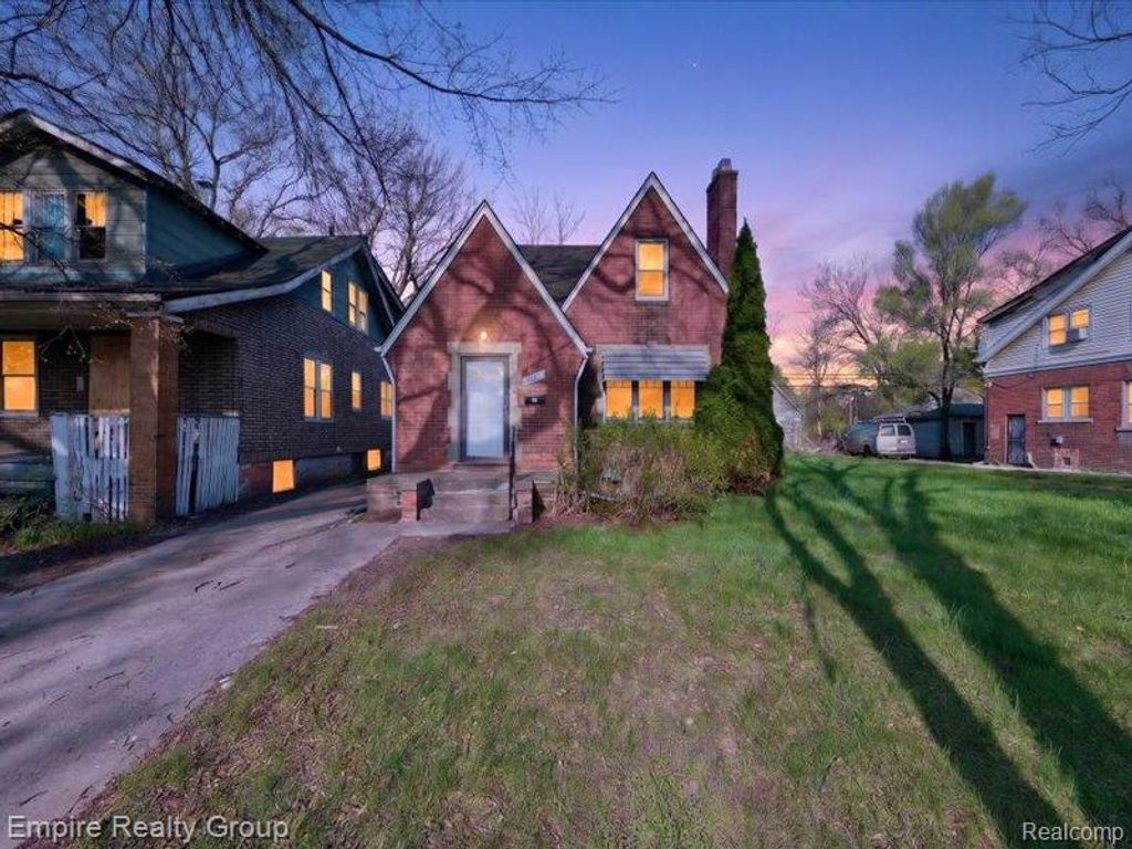 19345 Omira Street, Detroit city