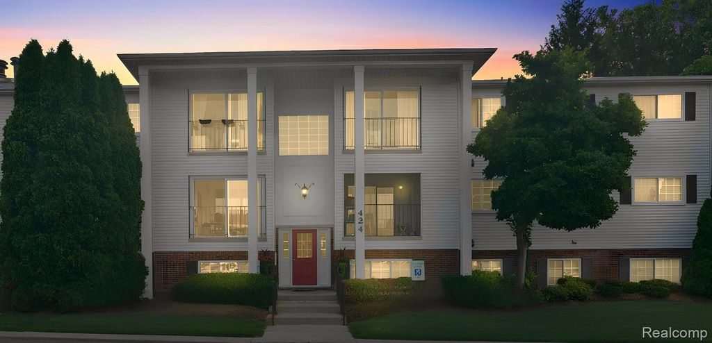 424 Baldwin Avenue 81, Rochester city