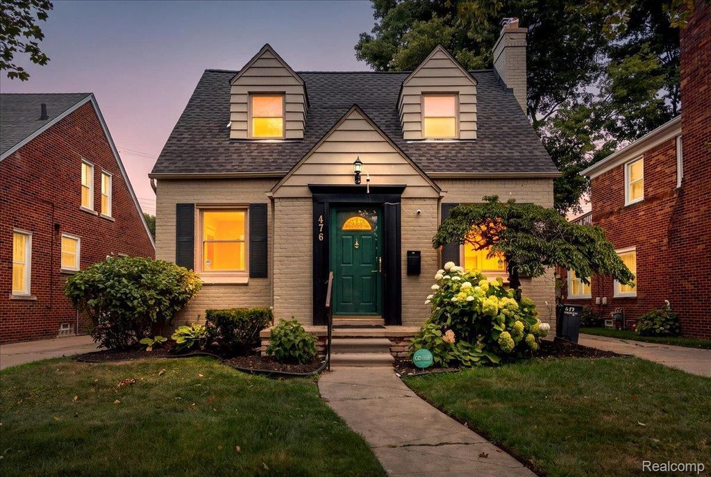 476 Touraine Road, Grosse Pointe Farms city