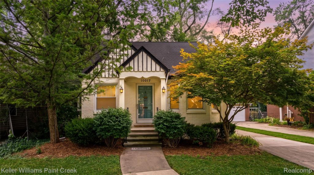 10017 Hart Avenue, Huntington Woods city