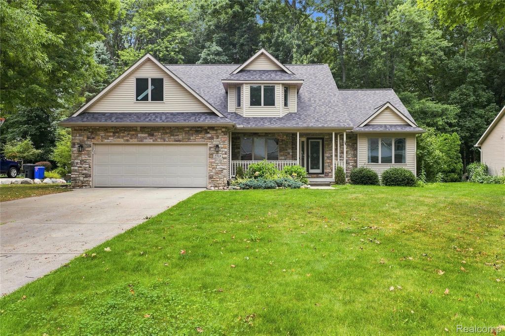 2318 Flagstone Drive, Flint charter township