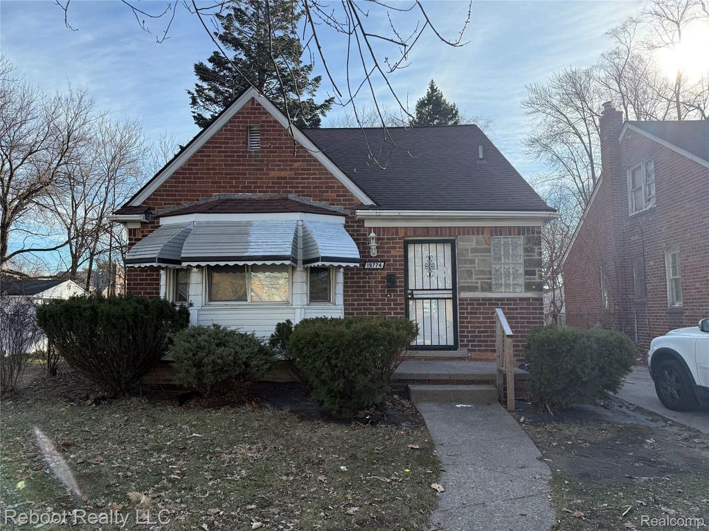 19774 Strasburg Street, Detroit city