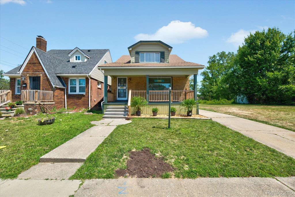 5808 Wayburn Street, Detroit city