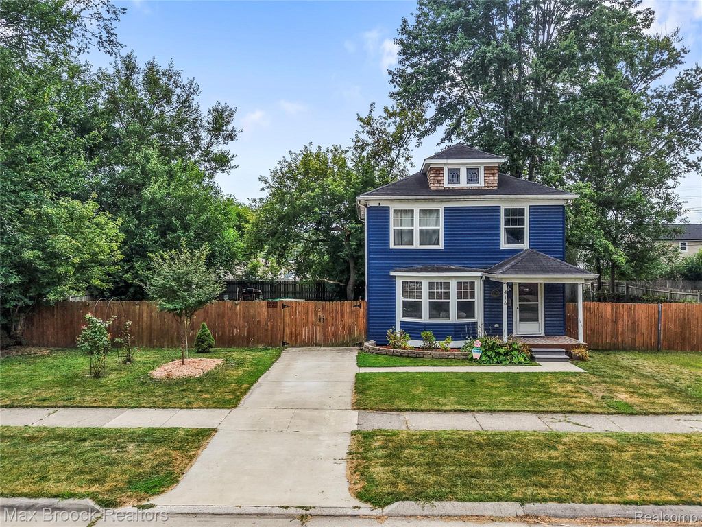416 E George Avenue, Hazel Park city