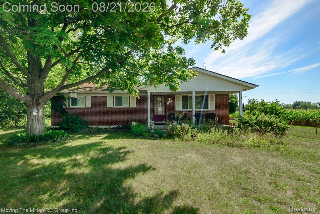 8867 Haggerty Road, Van Buren charter township