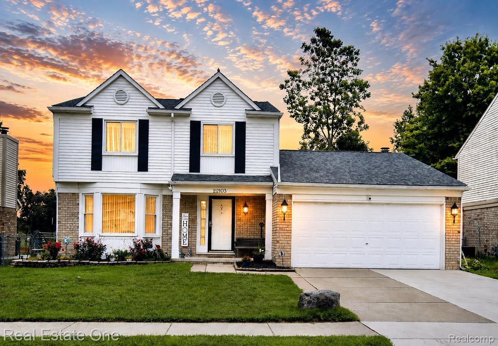 22103 Cherrylawn Drive, Brownstown charter township