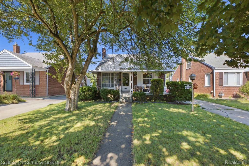 9864 Quandt Avenue, Allen Park city
