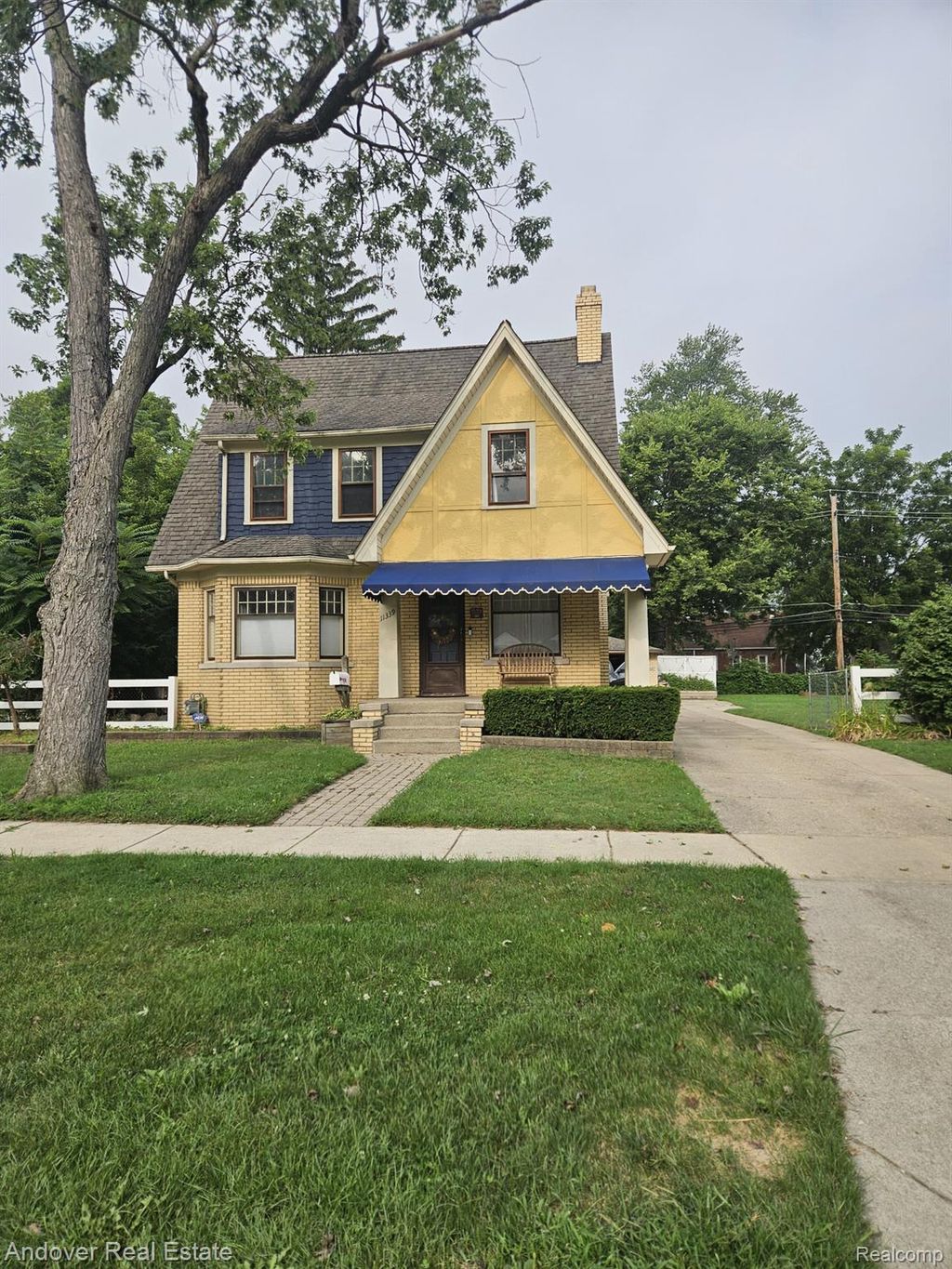 11339 Arnold, Redford charter township