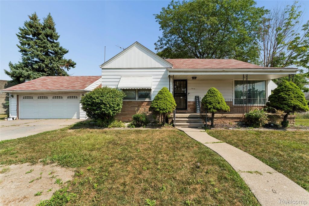 1610 Garfield Avenue, Lincoln Park city