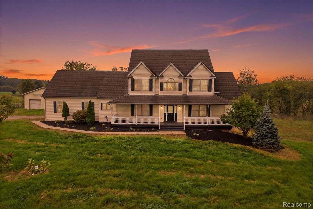 2974 Cedar Lake Road, Marion township