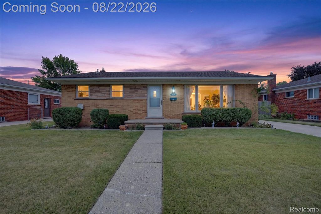 8966 Shannon Drive, Sterling Heights city