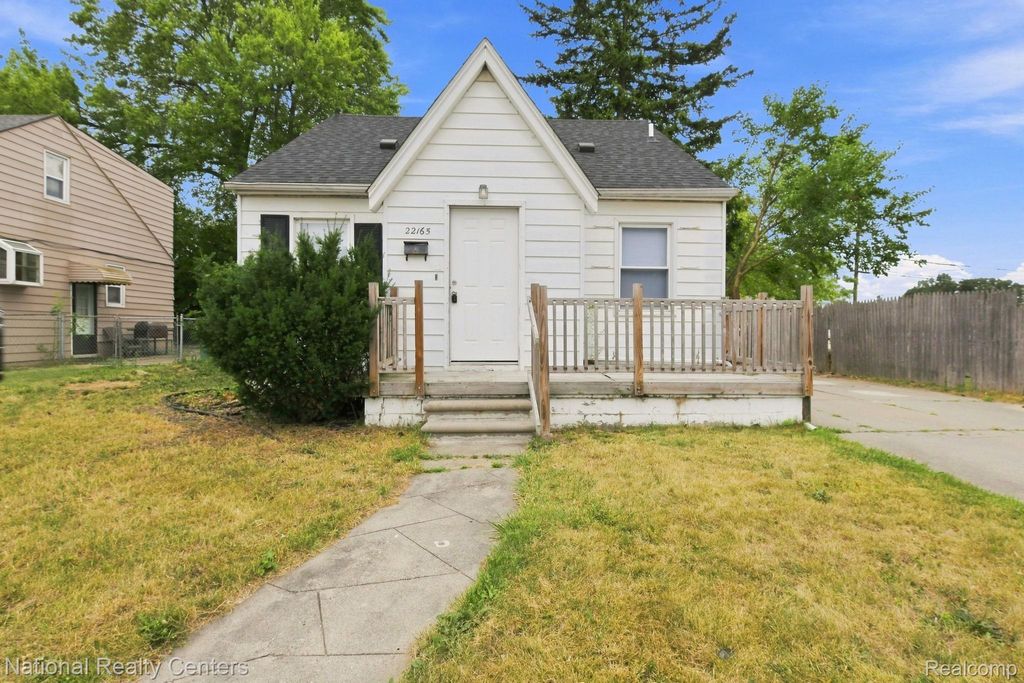 22165 Hayes Avenue, Eastpointe city