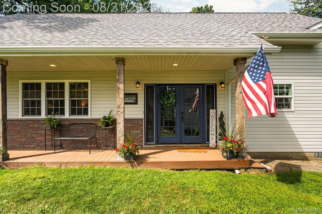 5958 Bullard Road, Hartland township